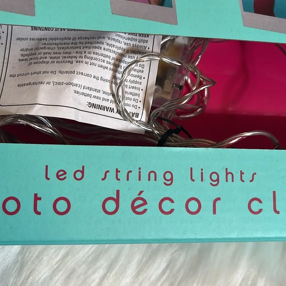 Wanderlust Photo Decor Clips 10ft LED String Lights